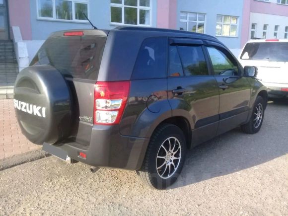 SUV   Suzuki Grand Vitara 2011 , 730000 , 