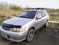 Универсал Nissan R'nessa 1998 года, 130000 рублей, Владивосток
