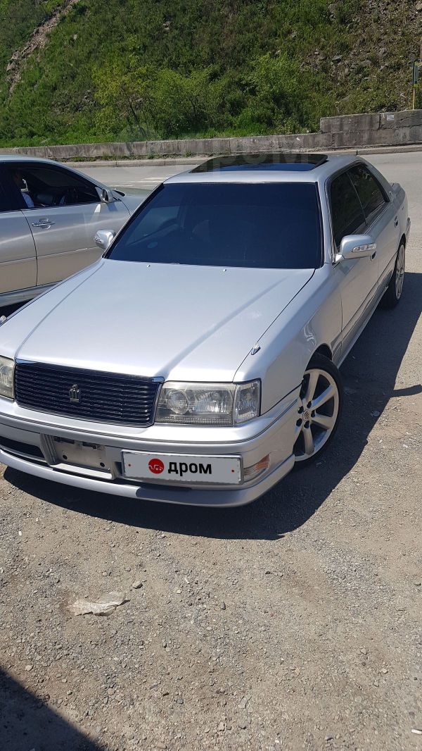  Toyota Crown 1998 , 240000 , 
