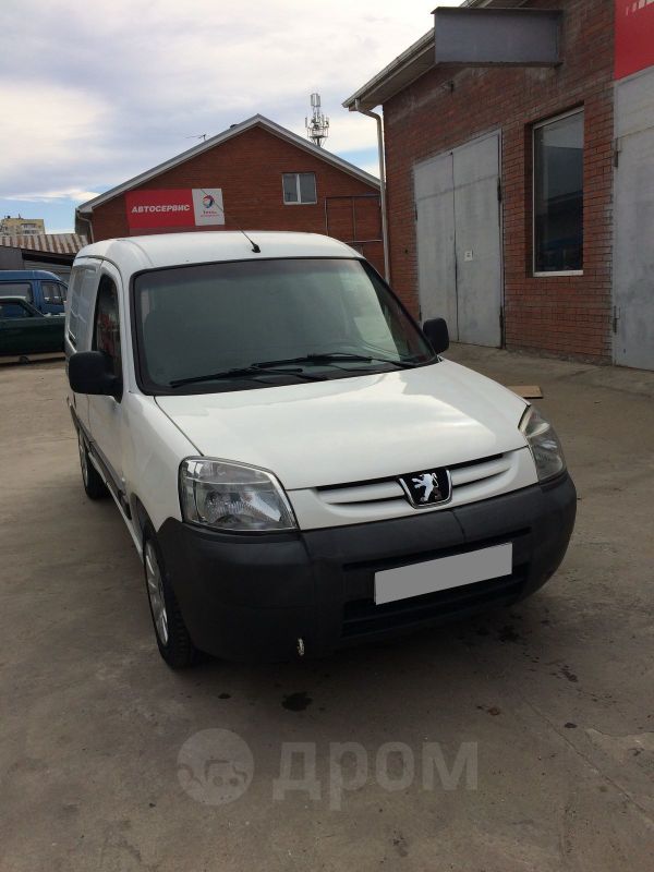    Peugeot Partner 2011 , 280000 , 