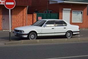  BMW 7-Series 1988 , 270000 , 