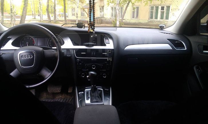  Audi A4 2009 , 710000 , 