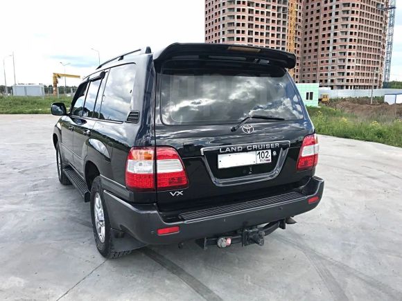 SUV   Toyota Land Cruiser 2006 , 1560000 , 