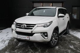 SUV или внедорожник Toyota Fortuner 2017 года, 3075000 рублей, Екатеринбург