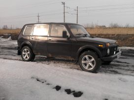 SUV    4x4 2131  1999 , 109000 , 