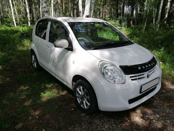  Toyota Passo 2010 , 370000 , 