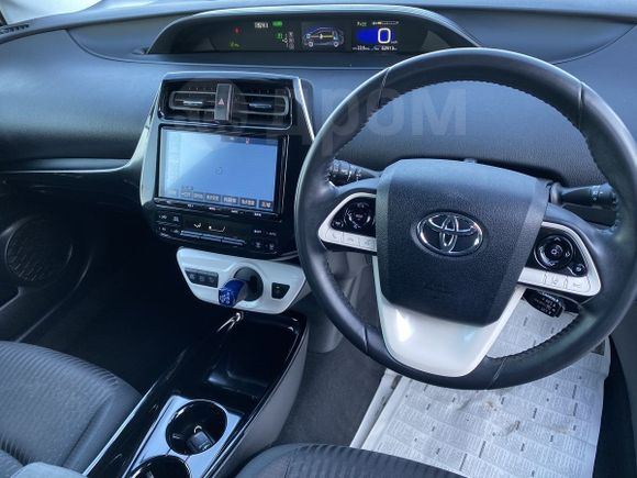    Toyota Sienta 2015 , 1050000 , 