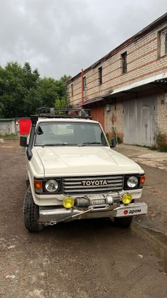 SUV или внедорожник Toyota Land Cruiser 1987 года, 950000 рублей, Хабаровск