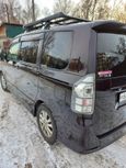    Toyota Voxy 2011 , 1200000 , 