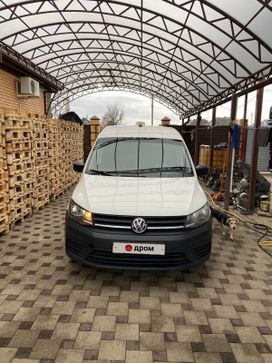 Минивэн или однообъемник Volkswagen Caddy 2018 года, 1850000 рублей, Краснодар