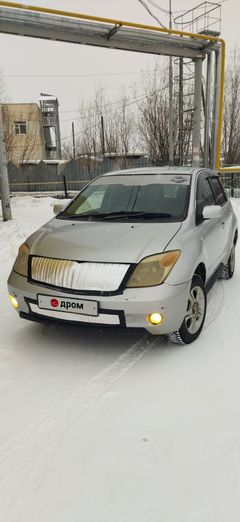 Хэтчбек Toyota ist 2004 года, 400000 рублей, Якутск