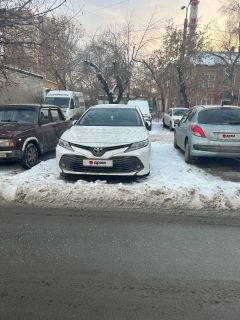 Седан Toyota Camry 2018 года, 2950000 рублей, Челябинск