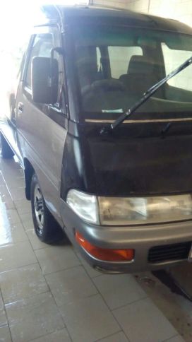    Toyota Town Ace 1984 , 220000 , 