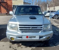  3  Mitsubishi Pajero iO 2000 , 300000 , 