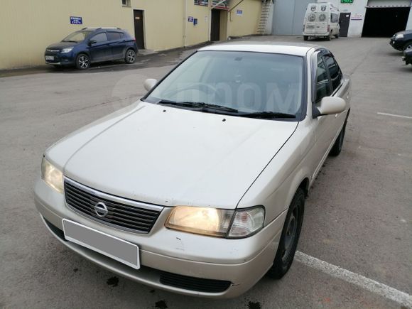  Nissan Sunny 2002 , 200000 , 