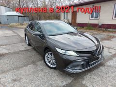 Седан Toyota Camry 2020 года, 3320000 рублей, Омск