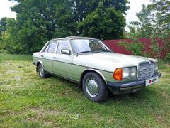 Седан Mercedes-Benz W123 1985 года, 370000 рублей, Курчатов