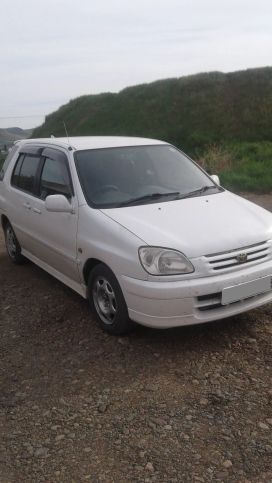    Toyota Raum 1998 , 170000 , 