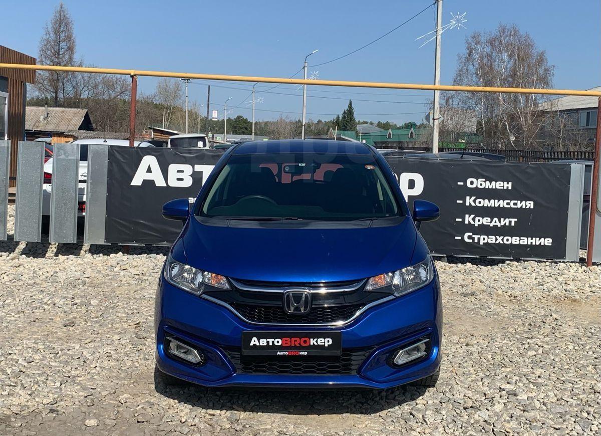 Honda Fit 2018 в Заводоуковске, Baс привeтствуeт компания АвтоВROкеp филиал  г.Зaводоуковск, обмен на более дорогую, на равноценную, на более дешевую,  1.5 литра