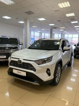 SUV   Toyota RAV4 2019 , 2675000 , 