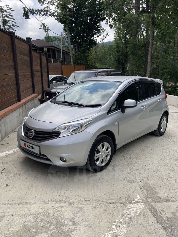  Nissan Note 2014 , 560000 , 