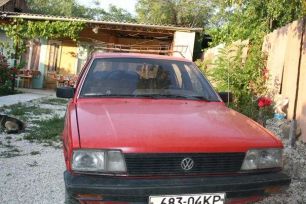  Volkswagen Passat 1981 , 111519 , 