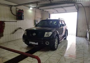 SUV   Nissan Pathfinder 2007 , 750000 , -