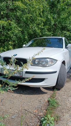 Хэтчбек BMW 1-Series 2009 года, 760000 рублей, Альметьевск
