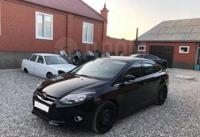  Ford Focus 2011 , 420000 , 