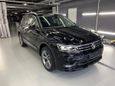 SUV   Volkswagen Tiguan 2020 , 2827200 , 