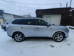 SUV или внедорожник Mitsubishi Outlander 2012 года, 1780000 рублей, Челябинск