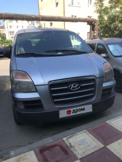 Минивэн или однообъемник Hyundai Starex 2006 года, 550000 рублей, Каспийск