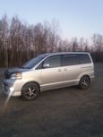    Toyota Voxy 2002 , 640000 , 