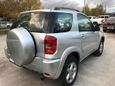  3  Toyota RAV4 2003 , 777000 , 