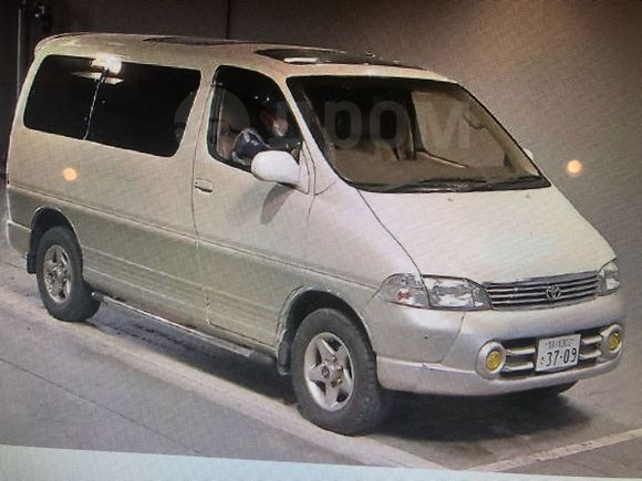    Toyota Granvia 1999 , 400000 , 