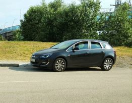  Opel Astra 2015 , 750000 , 