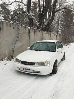 Седан Toyota Corolla 2000 года, 420000 рублей, Благовещенск