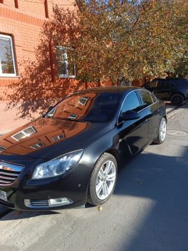 Седан Opel Insignia 2012 года, 1050000 рублей, Малгобек