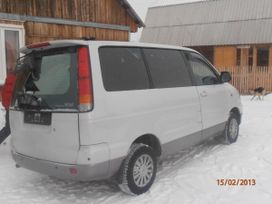    Toyota Town Ace Noah 1998 , 330000 , 