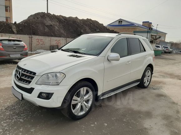 SUV   Mercedes-Benz M-Class 2010 , 950000 , 