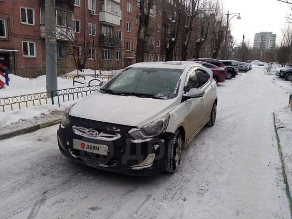  Hyundai Accent 2011 , 400000 , 