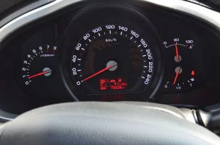 SUV   Kia Sportage 2013 , 950000 , 