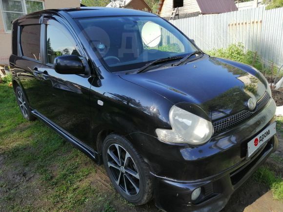    Toyota Sienta 2003 , 400000 , 