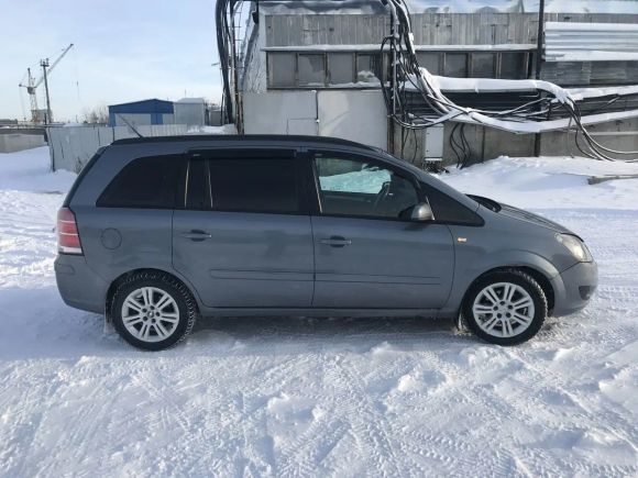    Opel Zafira 2006 , 245000 , 