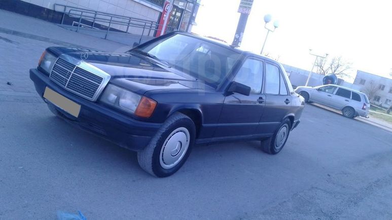  Mercedes-Benz C-Class 1986 , 75000 , 