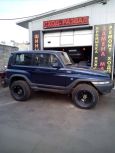 SUV     2010 , 300000 ,  