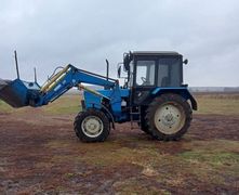 Трактор МТЗ 82.1 2013 года, 1650000 рублей, Барнаул