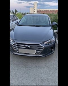 Седан Hyundai Elantra 2016 года, 1400000 рублей, Екатеринбург
