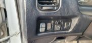  Mitsubishi Carisma 2003 , 200000 , 