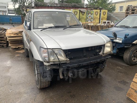  3  Toyota Land Cruiser Prado 2001 , 900000 , 